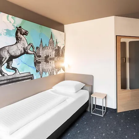 Отель Hannover-nord 3*